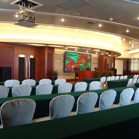 Kunming Golden Spring Hotel Extérieur photo