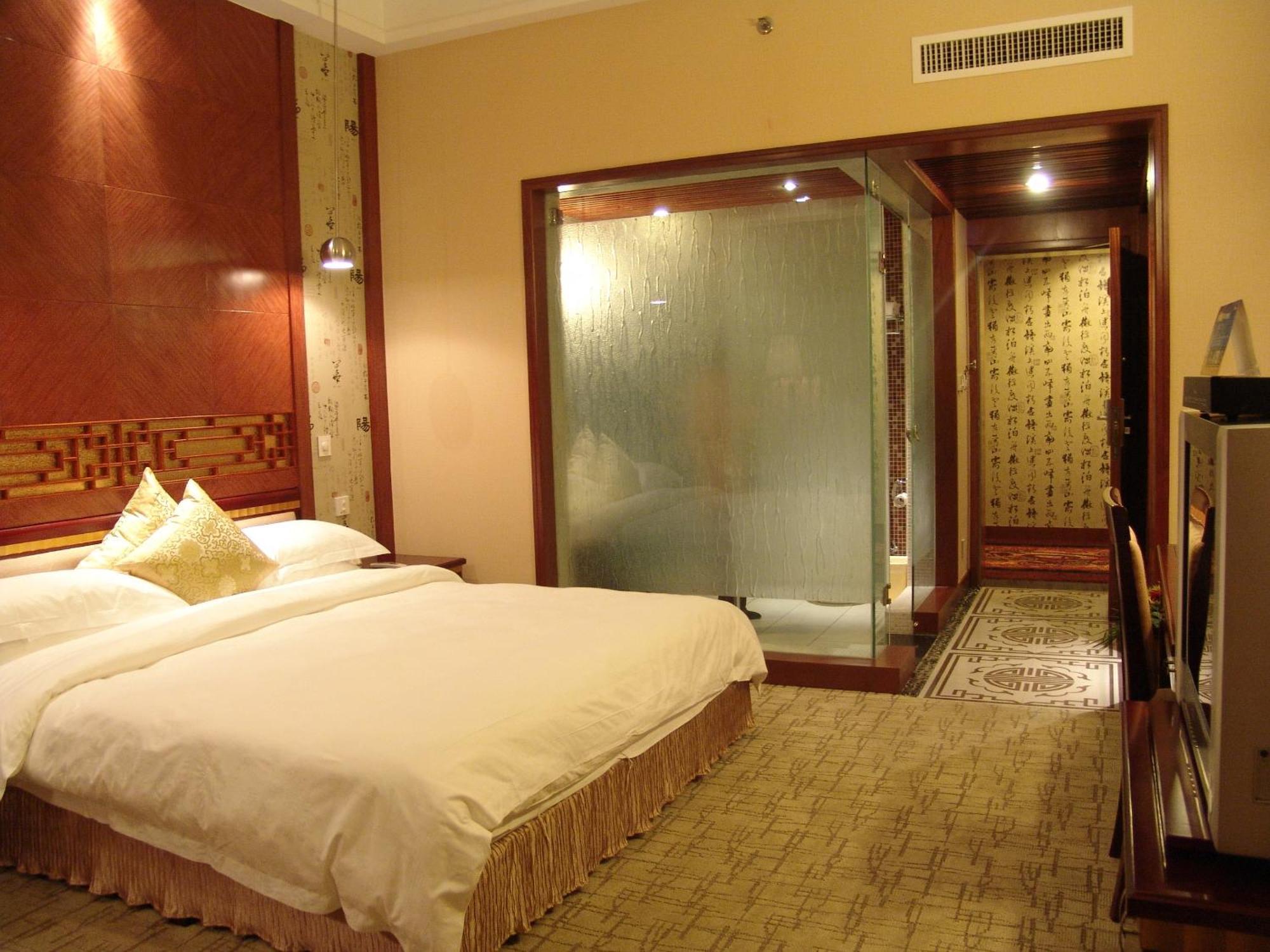 Kunming Golden Spring Hotel Extérieur photo