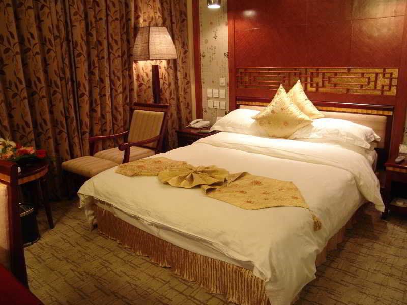 Kunming Golden Spring Hotel Extérieur photo